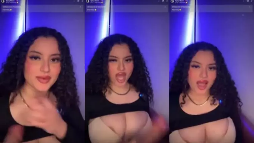 Siarlyxo Sucking her Dildo Instagram Live